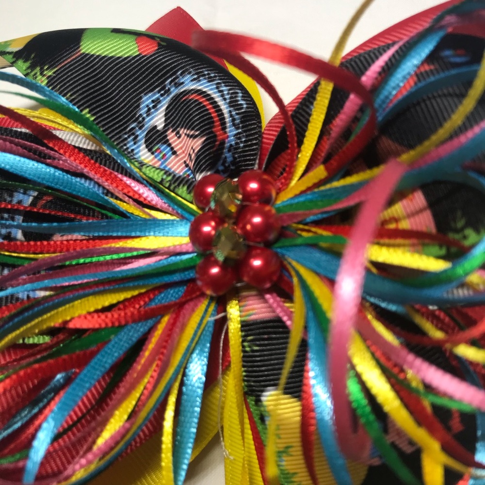 Girls bow - Picture 2 of 6
